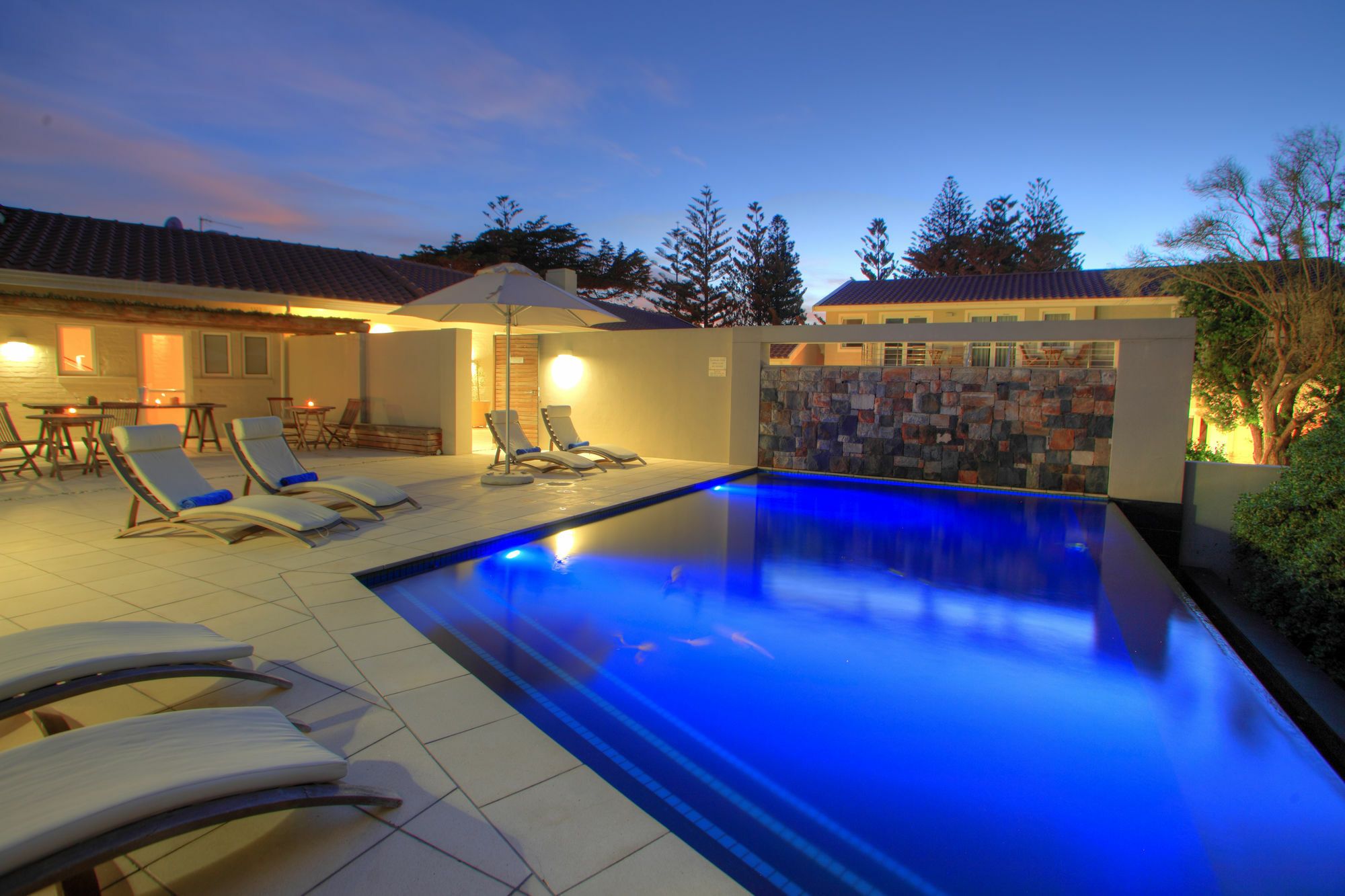 Abalone Guest Lodge Херманус Экстерьер фото